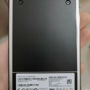 SAMSUNG PM1743 7.68TB FW OPPA4B5Q MZ-3L07T60 MZ3LO7T6HBLT-00A07 E3.S 5.0 SSD